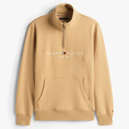 Half pullover with embroidered